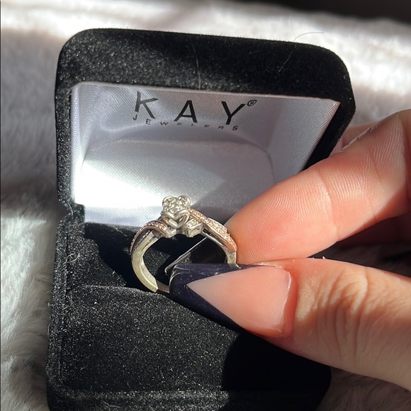 Two-tone Rose Gold Diamond Promise Ring - Picture 3 of 10